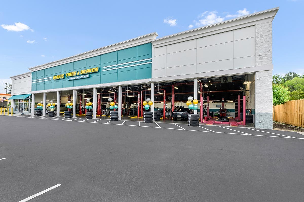 Store_629 Tire Shop & Auto Repair in North Charleston (Dorchester rd), South Carolina